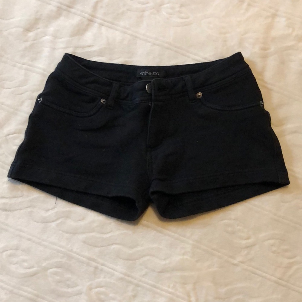 Short shorts